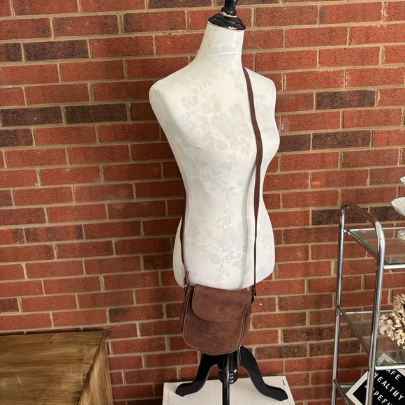 Claudio Ferrici Brown Suede Adjustable Strap Crossbody - Picture 4 of 8